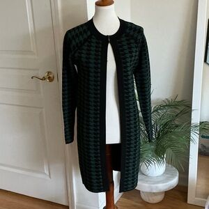 Elegant Black and Green Women's Coat